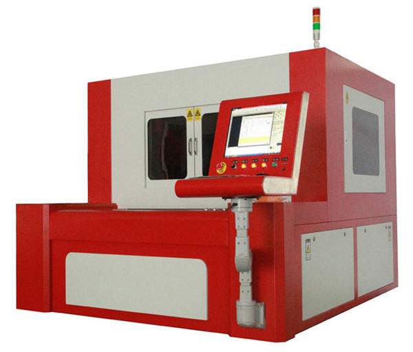 উচ্চ সুনির্দিষ্ট ধাতু অংশগুলির জন্য 380v 50 / 60hz ফাইবার লেজার কাটার মেশিন